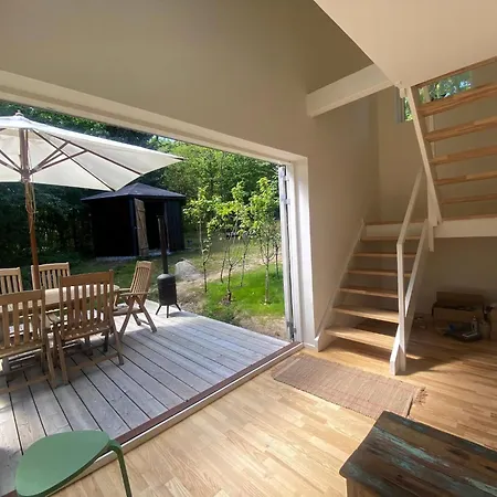 Modern With Exceptional Sea Views